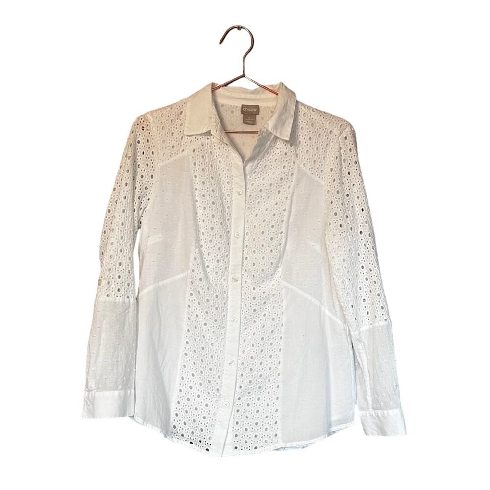 Chico's white eyelet Striped/Embroidered Button Top size 0 4-6 small